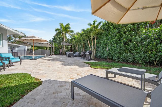 5330 SW 19th Street, Plantation, FL 33317