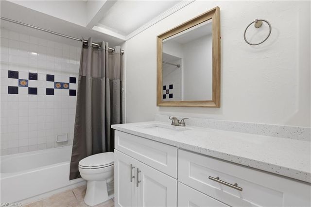 208 Aviation PKWY, Cape Coral, FL 33904