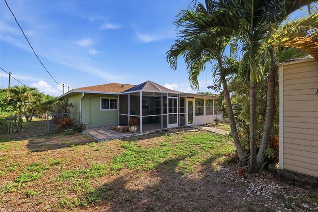 208 Aviation PKWY, Cape Coral, FL 33904