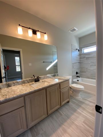 465 Aldred Street, Greenville, TX 75401