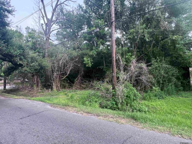 1910 Rosenwald Rd, Baton Rouge, LA 70807