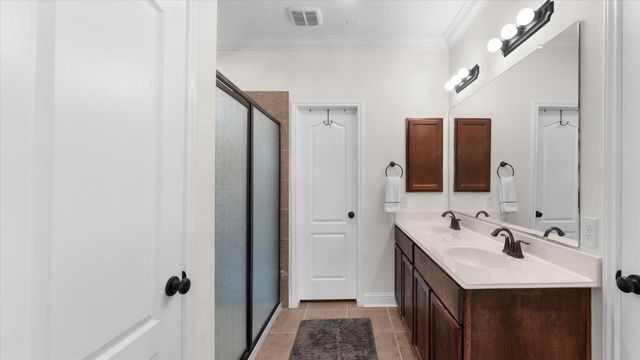 39 Wood Drake Place, Tomball, TX 77375