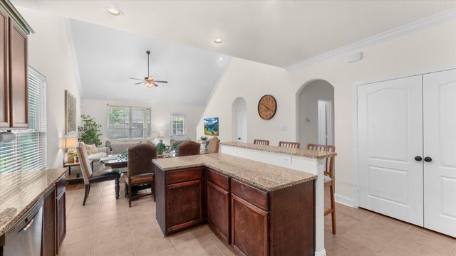 39 Wood Drake Place, Tomball, TX 77375