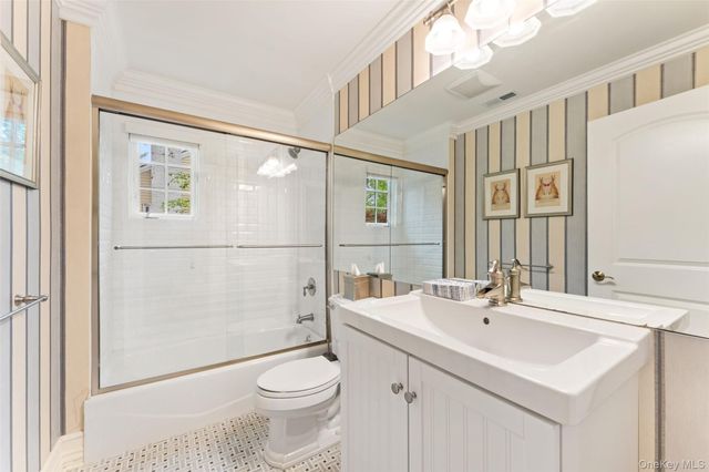 64 Stratton Road, Scarsdale, NY 10583