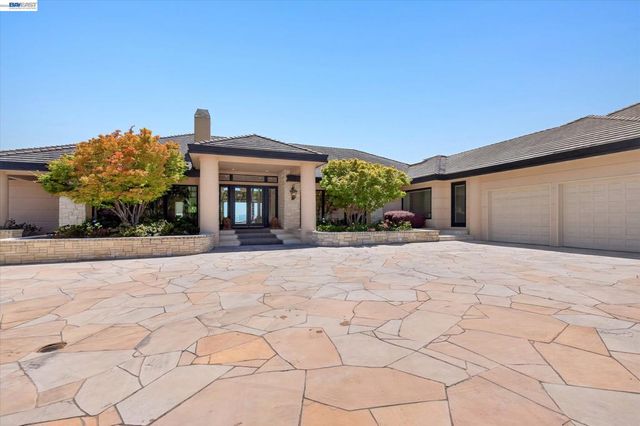3301 Deer Hollow Dr, Danville, CA 94506