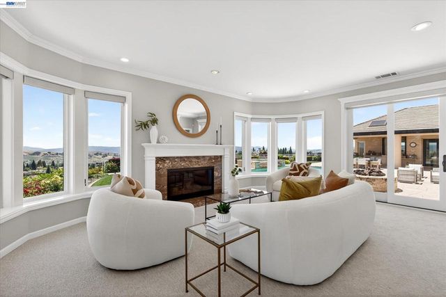 3301 Deer Hollow Dr, Danville, CA 94506