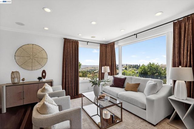 3301 Deer Hollow Dr, Danville, CA 94506