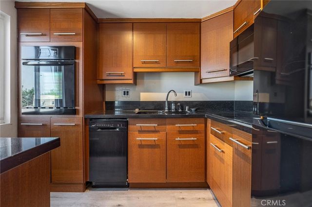 2033 E 3rd, Long Beach, CA 90814