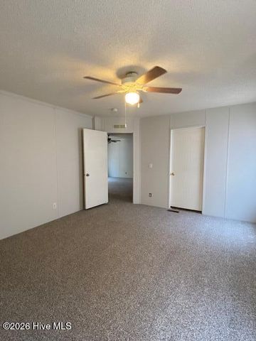 2678 Seashore Road SW, Supply, NC 28462