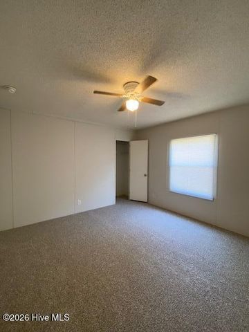 2678 Seashore Road SW, Supply, NC 28462