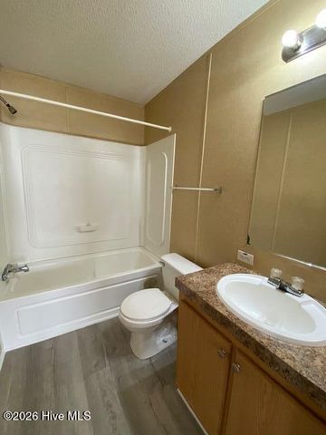 2678 Seashore Road SW, Supply, NC 28462