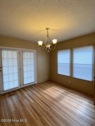 2678 Seashore Road SW, Supply, NC 28462