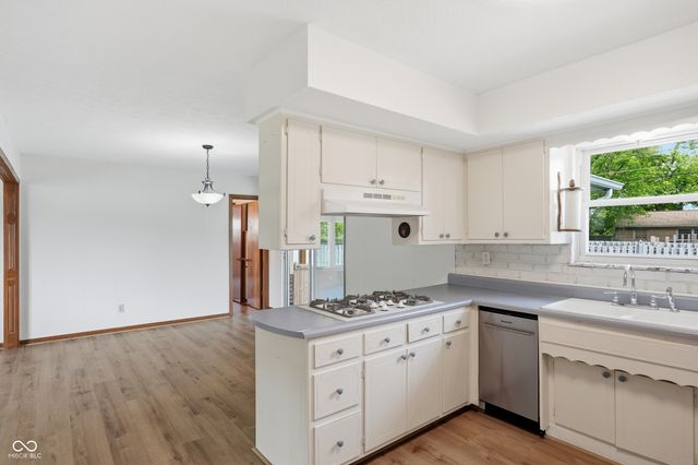 814 Sprague Street, Indianapolis, IN 46217