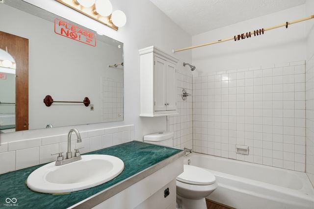 814 Sprague Street, Indianapolis, IN 46217