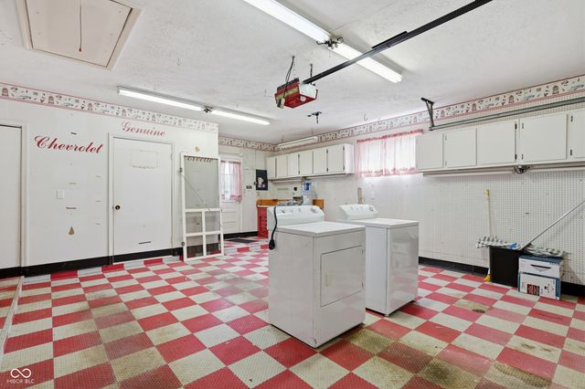 814 Sprague Street, Indianapolis, IN 46217