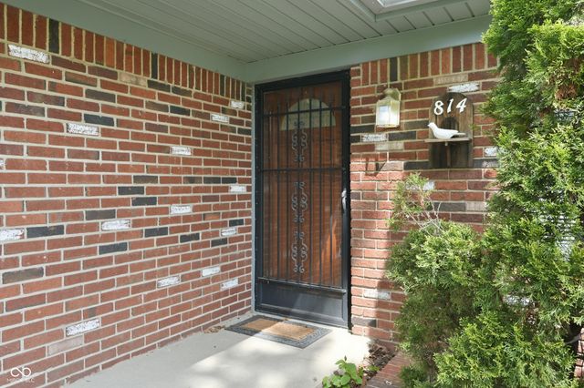 814 Sprague Street, Indianapolis, IN 46217
