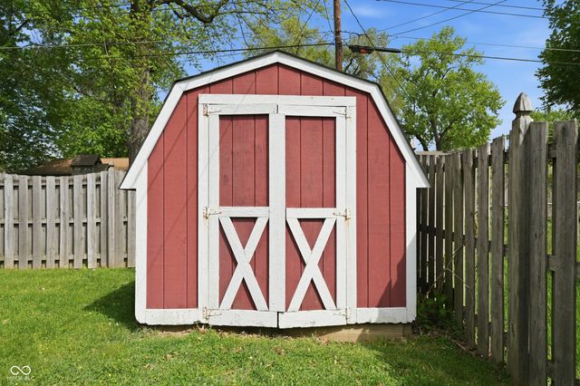 814 Sprague Street, Indianapolis, IN 46217