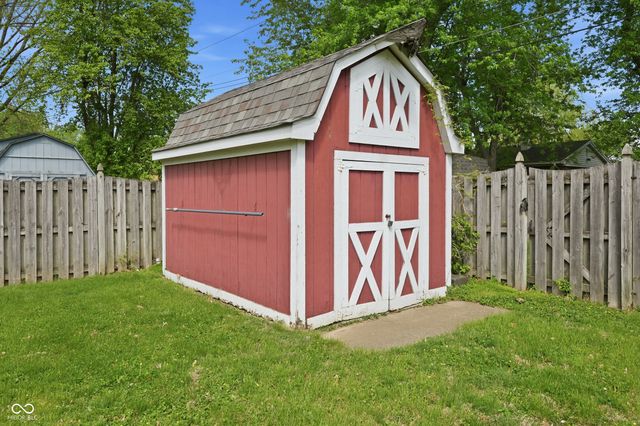 814 Sprague Street, Indianapolis, IN 46217