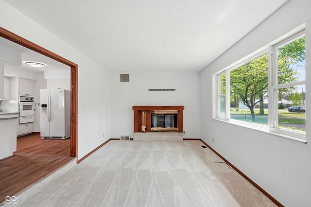 814 Sprague Street, Indianapolis, IN 46217