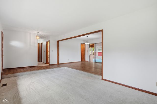 814 Sprague Street, Indianapolis, IN 46217