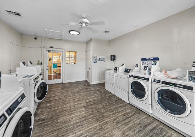 8722 MALLARD RESERVE DRIVE 202, Tampa, FL 33614