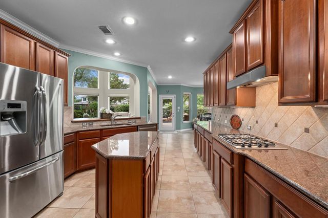 9822 Prairie Clover Lane, Spring, TX 77379