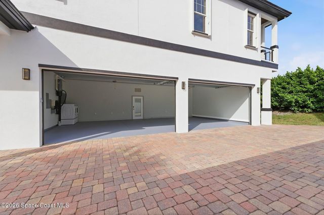 7607 Kiawah Way, Melbourne Beach, FL 32951