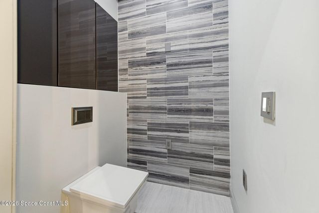 7607 Kiawah Way, Melbourne Beach, FL 32951