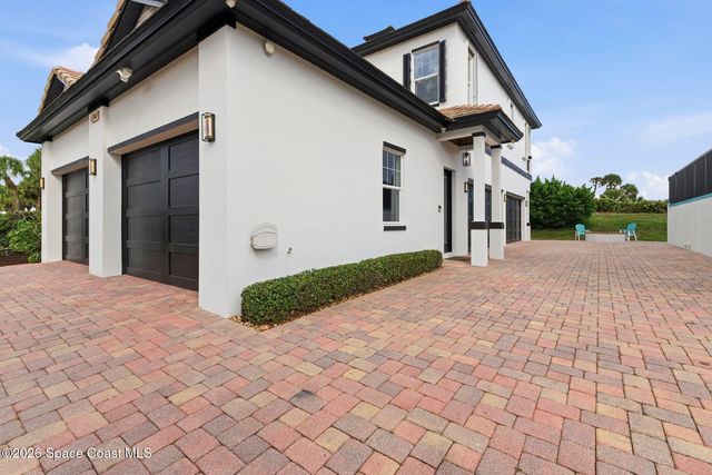 7607 Kiawah Way, Melbourne Beach, FL 32951