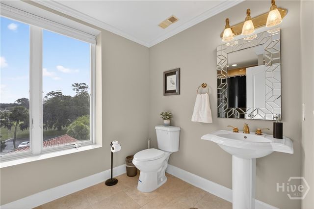 700 Wilmington Island Road 405, Savannah, GA 31410