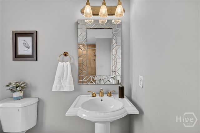 700 Wilmington Island Road 405, Savannah, GA 31410