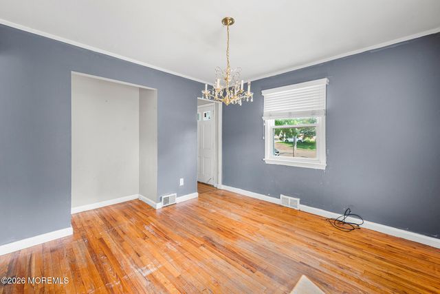 905 Washington Street, Toms River, NJ 08753