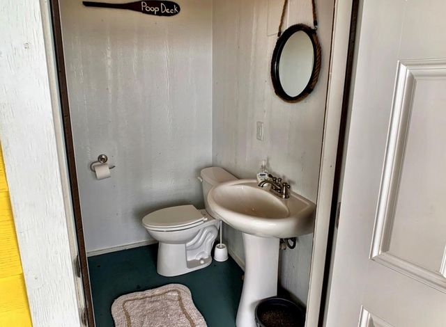 2506 Howell, Crystal Beach, TX 77650