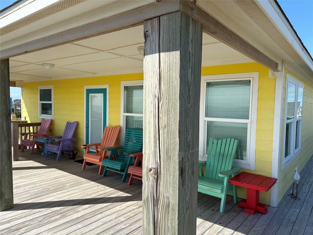 2506 Howell, Crystal Beach, TX 77650