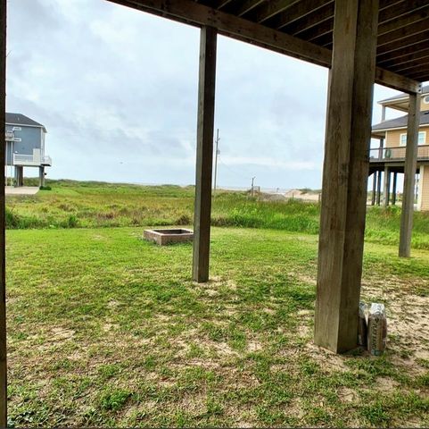 2506 Howell, Crystal Beach, TX 77650