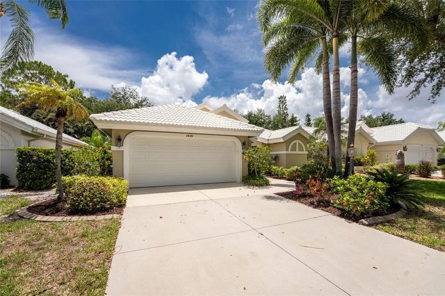 1020 HARBOR TOWN DRIVE, Venice, FL 34292