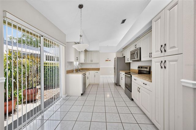 1020 HARBOR TOWN DRIVE, Venice, FL 34292