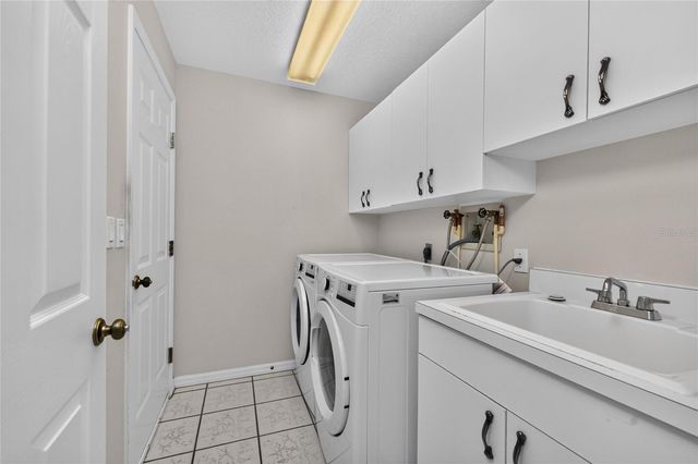 1020 HARBOR TOWN DRIVE, Venice, FL 34292