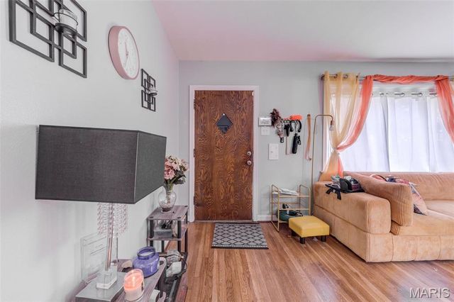 9235 Filibert Drive, St Louis, MO 63137