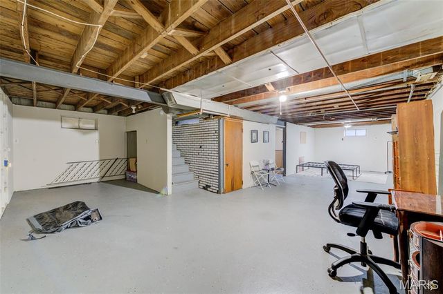 9235 Filibert Drive, St Louis, MO 63137