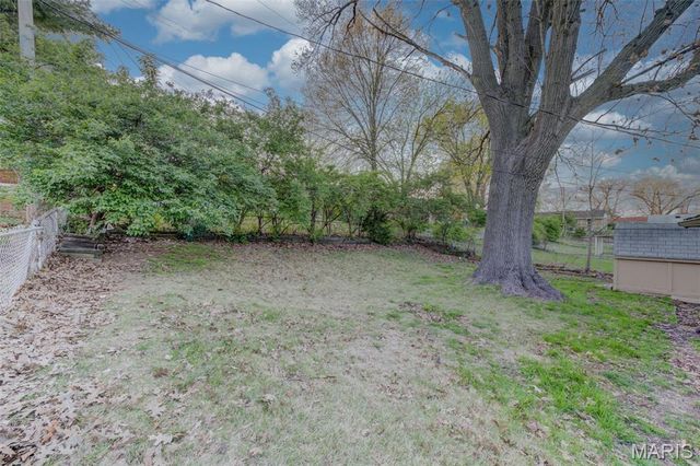 9235 Filibert Drive, St Louis, MO 63137