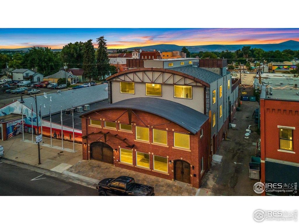 319 N Cleveland Ave, Loveland, CO 80537