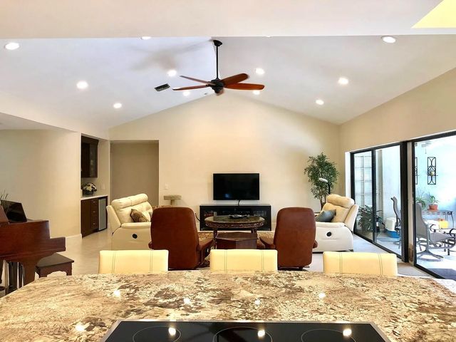 2662 NW 42nd Street, Boca Raton, FL 33434