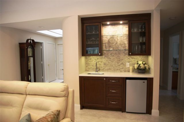 2662 NW 42nd Street, Boca Raton, FL 33434