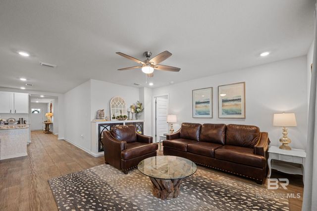 10751 Northern Dancer Court, Daphne, AL 36526