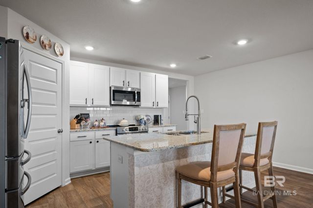 10751 Northern Dancer Court, Daphne, AL 36526