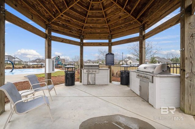 10751 Northern Dancer Court, Daphne, AL 36526