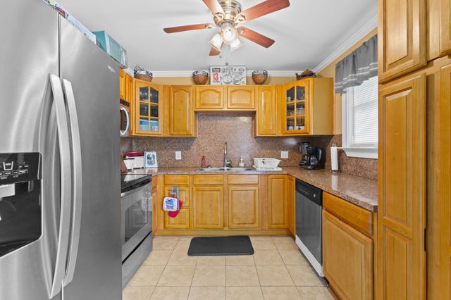 325 Eastwood Circle, Orangeburg, SC 29118