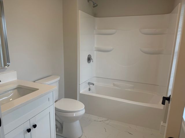 17 Seaview St 17, Plymouth, MA 02360