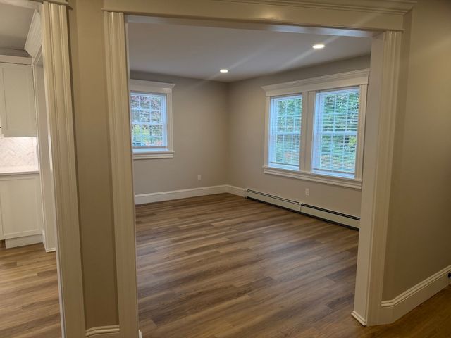 17 Seaview St 17, Plymouth, MA 02360